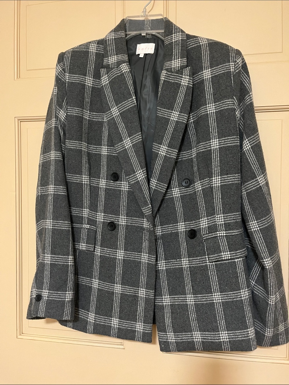 entro Gray & White Plaid Double-Breasted Blazer